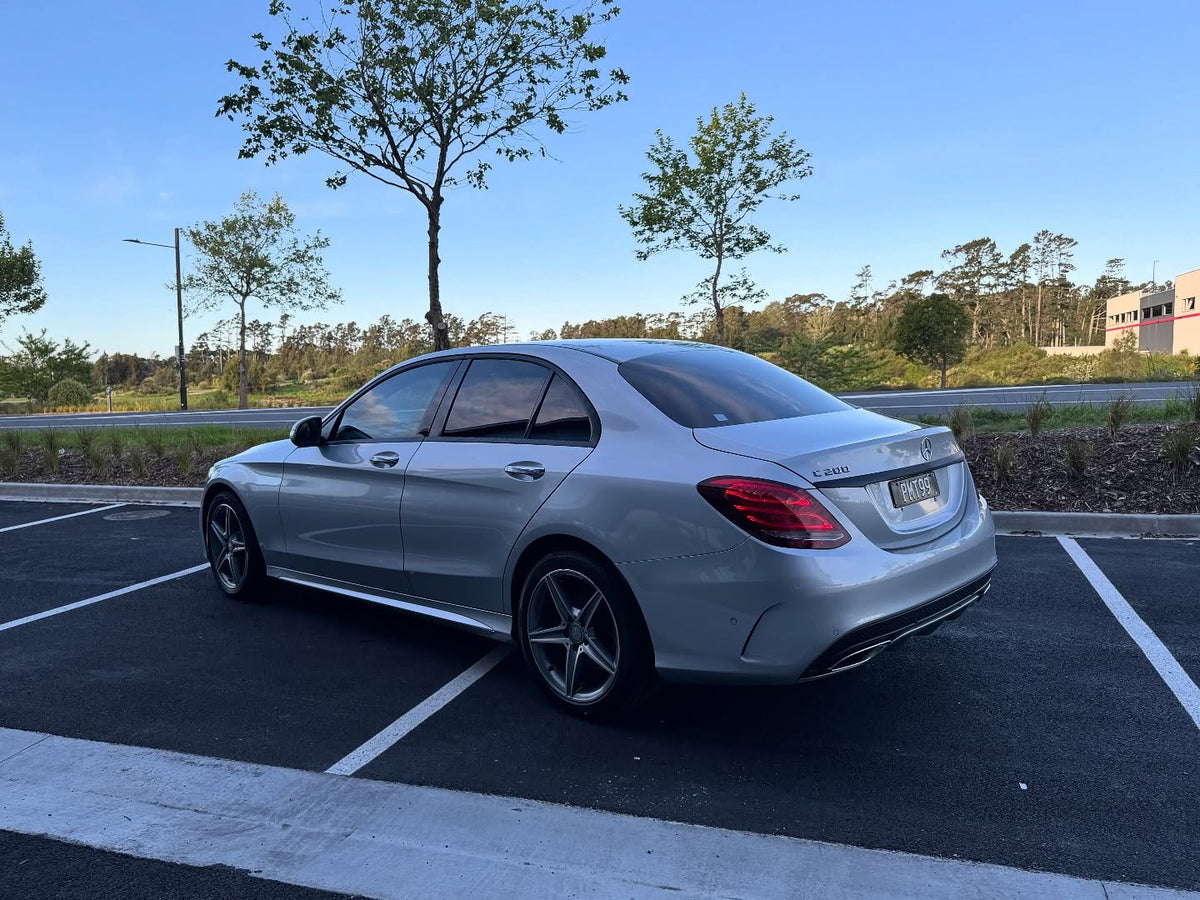 2015 Mercedes-Benz C200