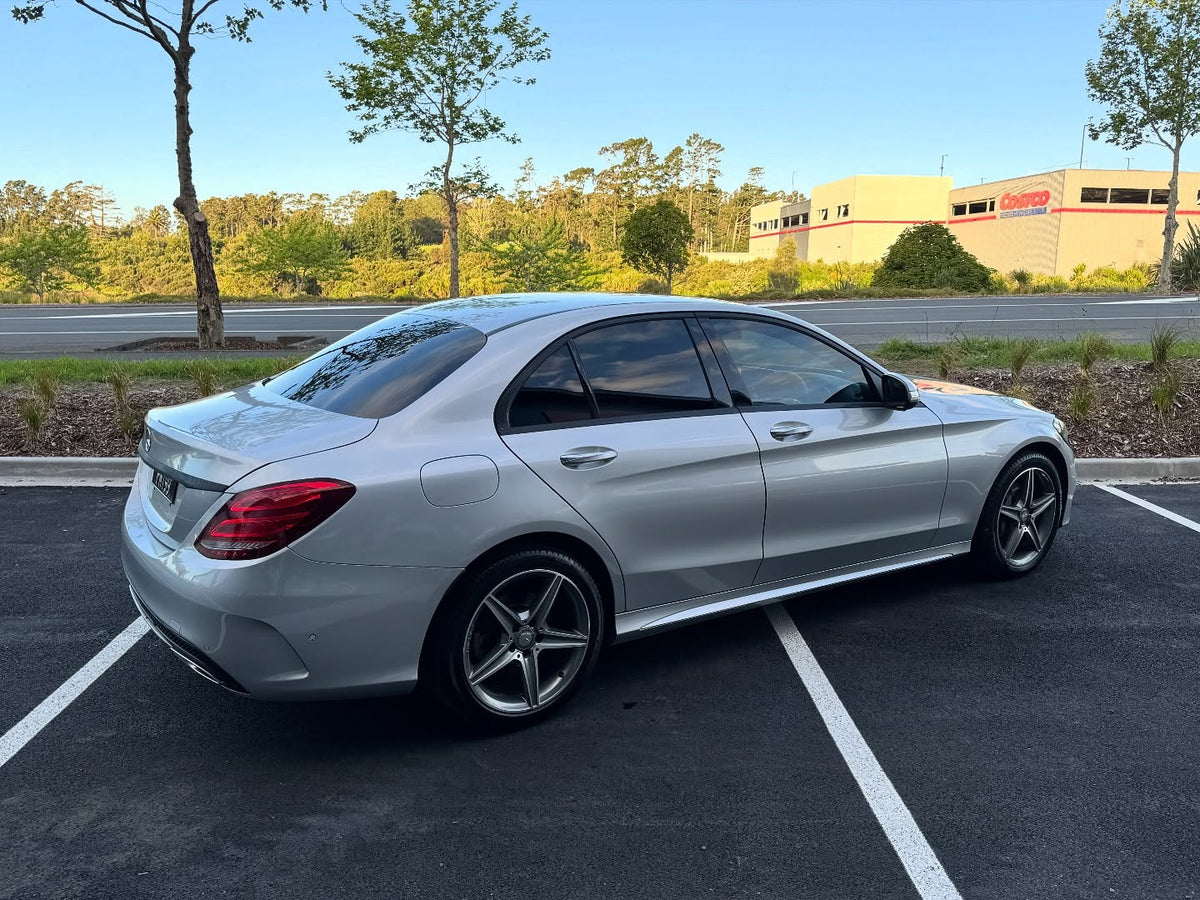 2015 Mercedes-Benz C200