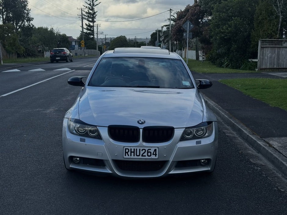 2005 BMW 330i E90 Sunroof 4DR