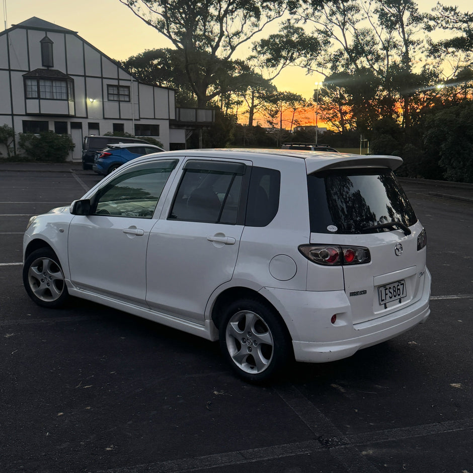2006 Mazda Demio 1.3L